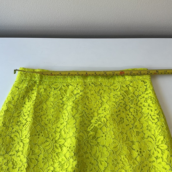 J Crew Number 3 Pencil Skirt in Citrine Lace NWT Size 6 - Picture 5 of 12